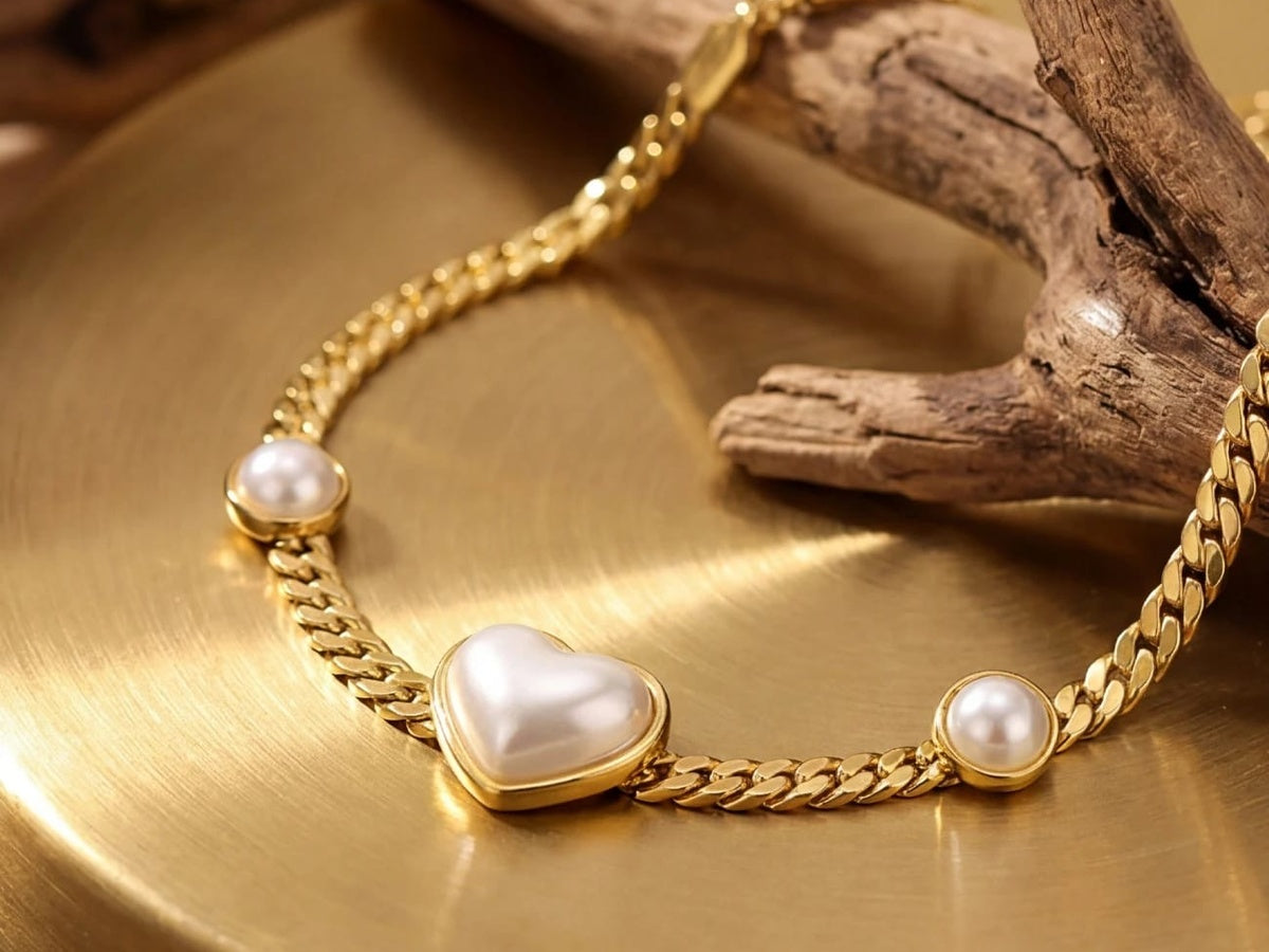 Pearl Heart Gold Bracelet