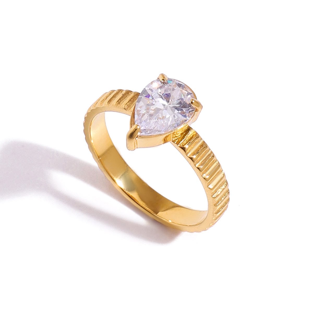 Bijou Noir Ring