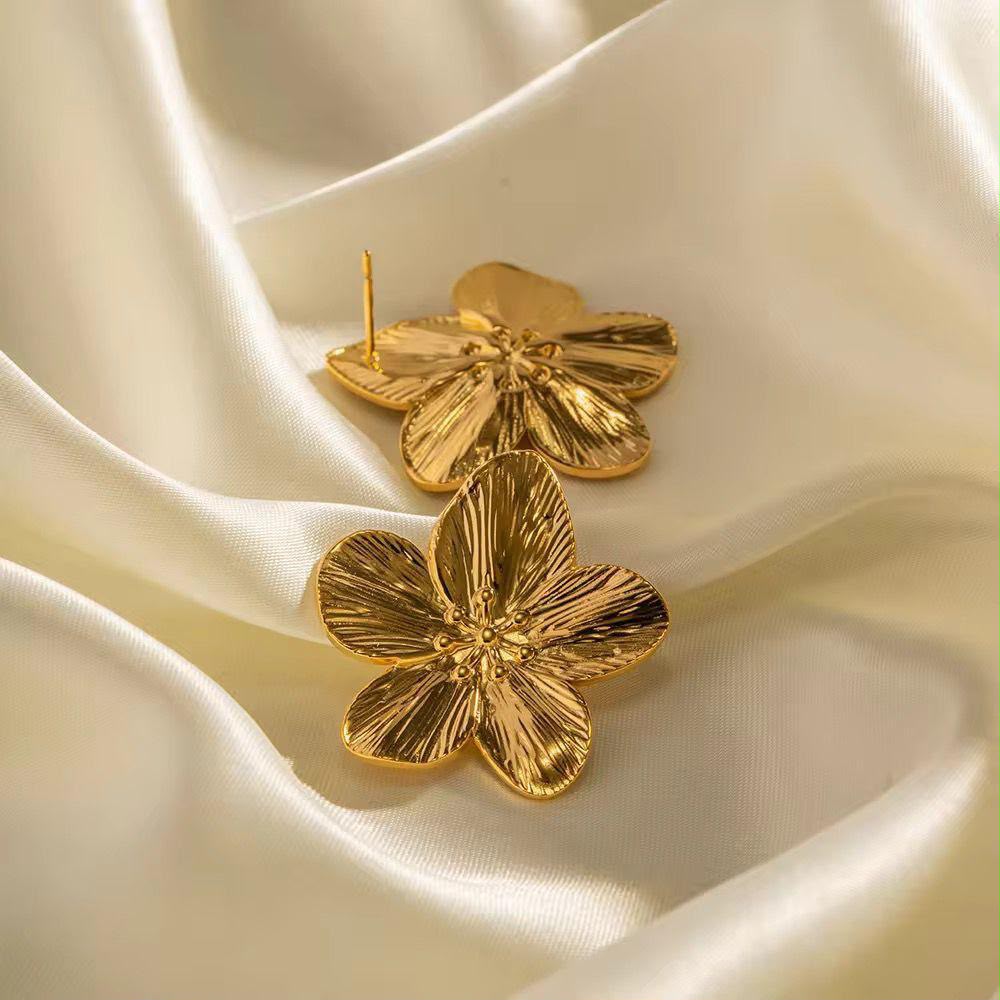 Furnace Flower Earring