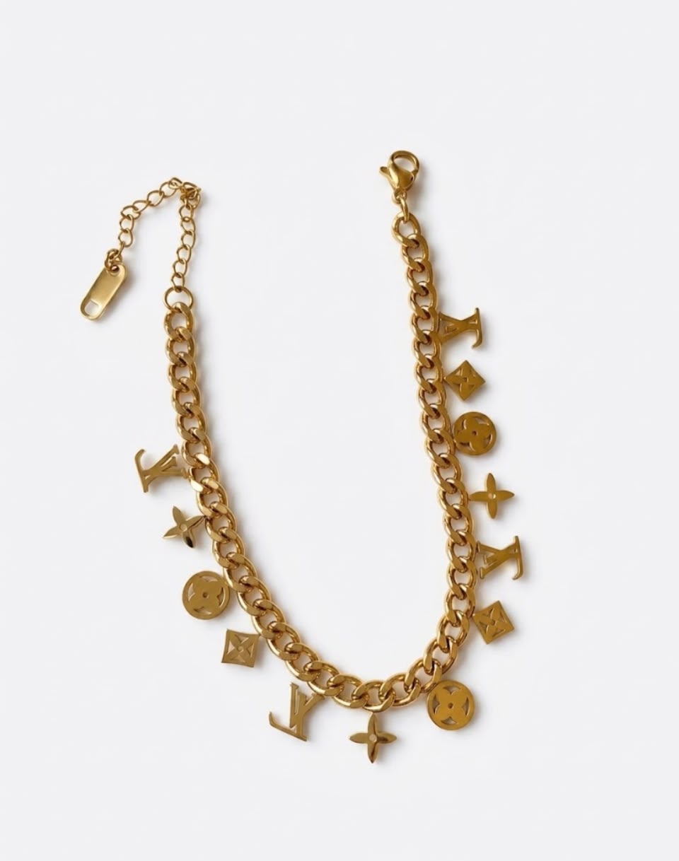 Icon Charm Chunky Chain Bracelet