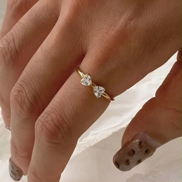 Bow Adjustable Ring