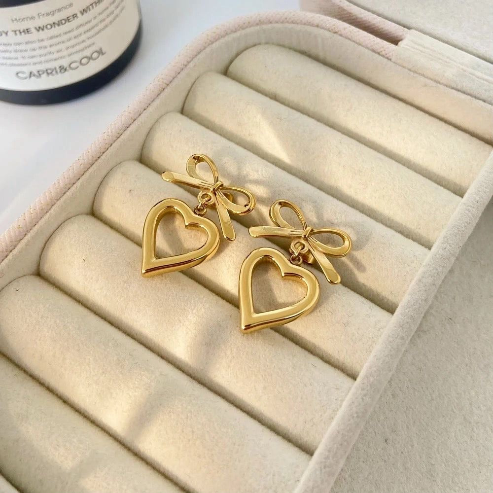 Bow Heart Earing
