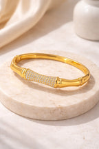 Luxury Stone Hand Cuff
