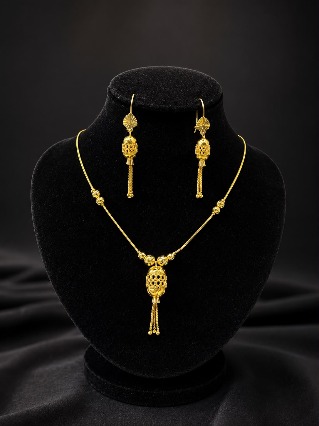 Gold Plated Filigree Oval Cage Pendant Set